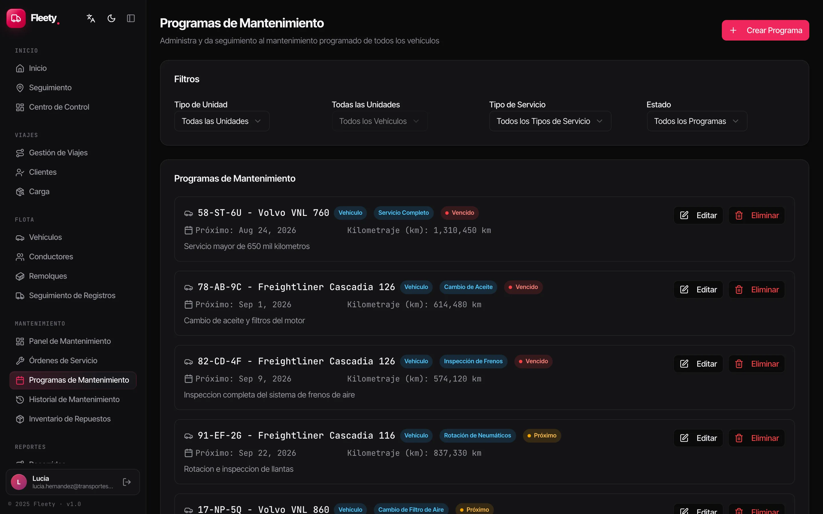 Pantalla de programas de mantenimiento de Fleety con servicios vencidos y próximos